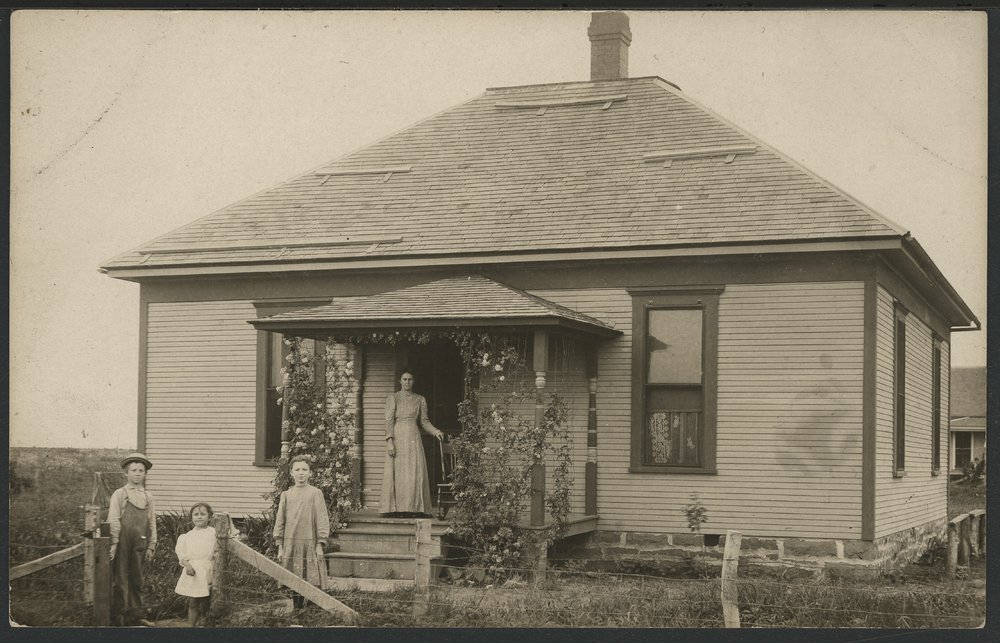 Researching Your Home and the People Who Lived There Event Image